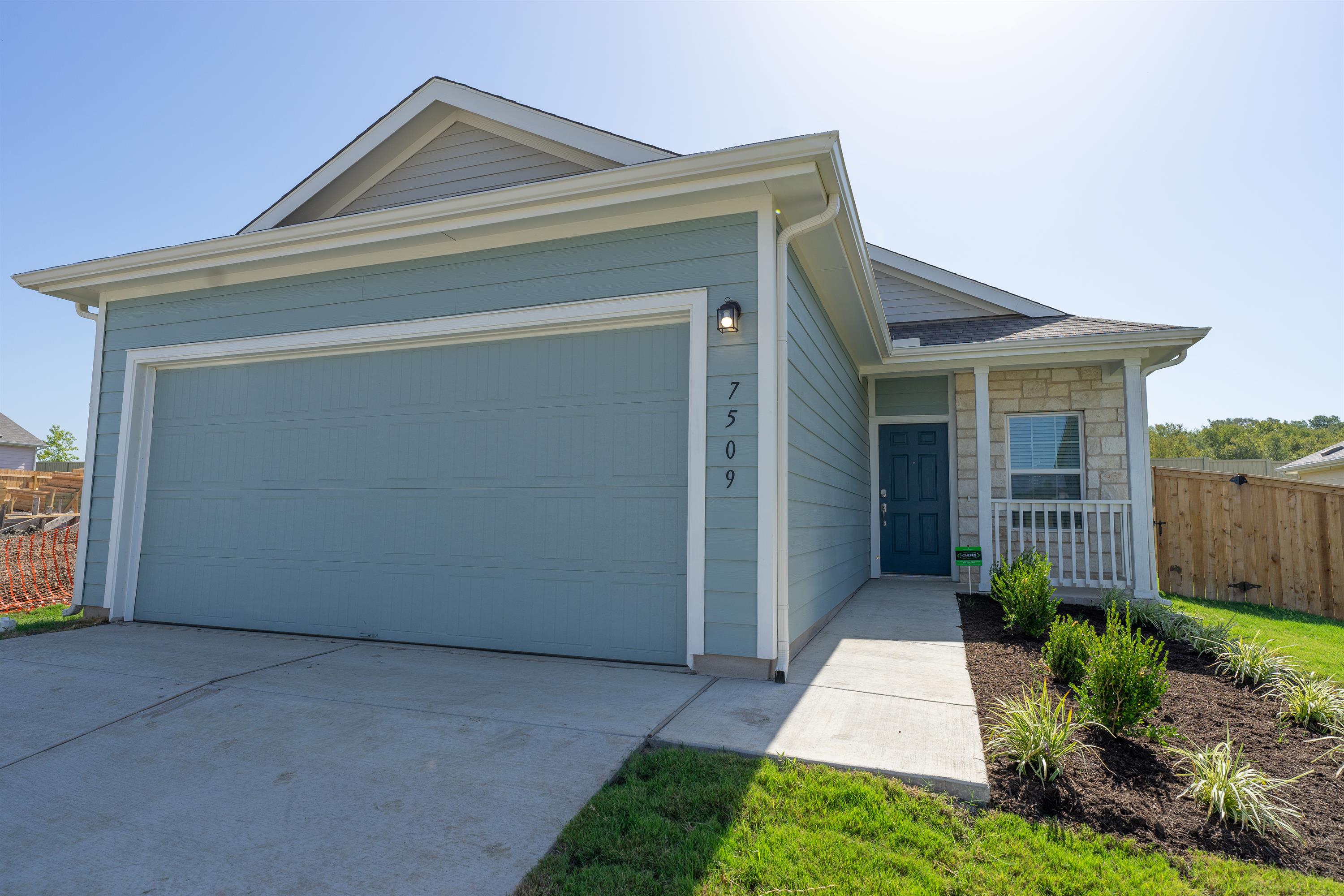 7509 Ivy Trellis Trail